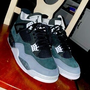 Air Jordan 4 "Fear"